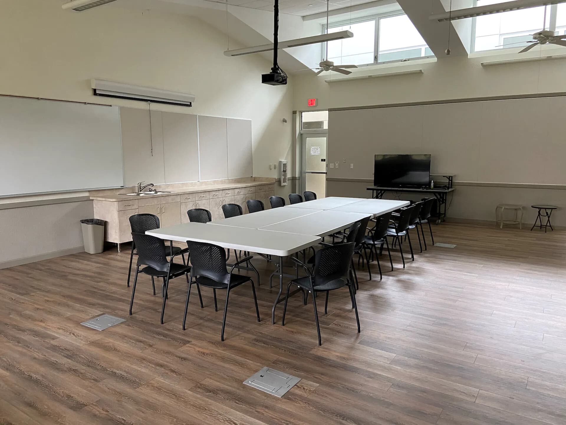 WestMeetingRoom